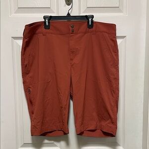 Columbia |Saturday Trail |Long Shorts |Omni-Shield |Walking |Teak Brown |Size 16